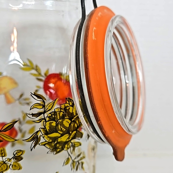 🌺 Vintage ARC France Spice of Life Mushroom Glass Canister Metal Hinged Li… - Picture 8 of 12